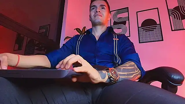 Živý XXX chat ALPHA_DOMINUS_