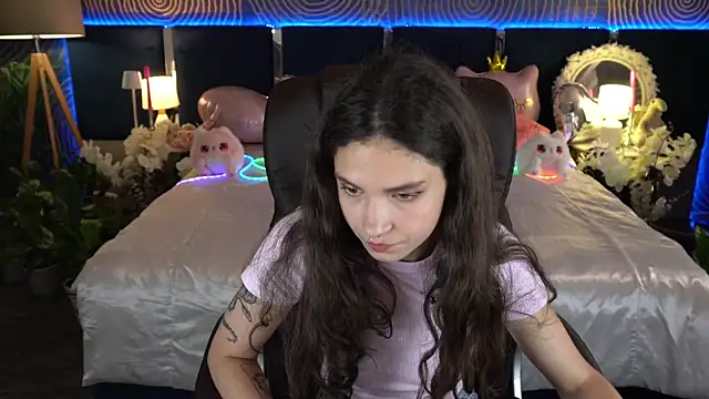 BabyFlowerr 라이브 XXX 채팅
