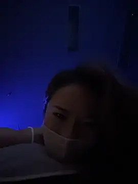 kiss_loo 现场XXX聊天