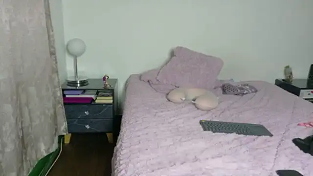 Chat +18 de Hanny_Kitty ao vivo