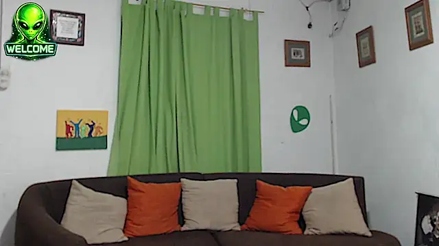 alpha_zom – Naživo XXX chat