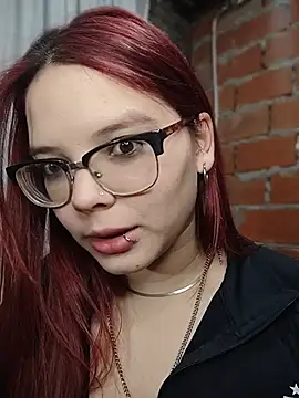 Luluu063i Live XXX-chat