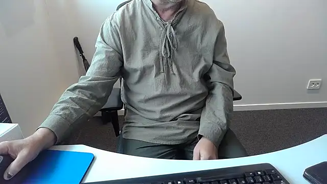 Buggemann Live XXX Chat