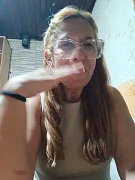 Chat +18 de cari75 ao vivo