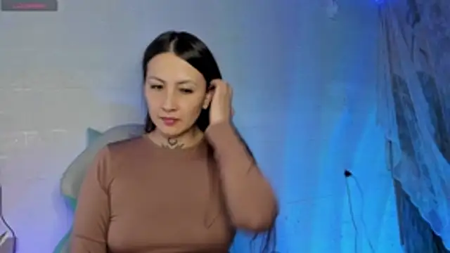 Lauryn_muller – Naživo XXX chat
