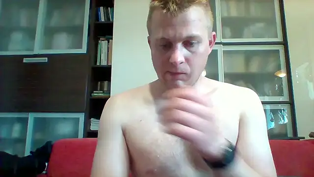 XXX chat uživo modela Matttthees