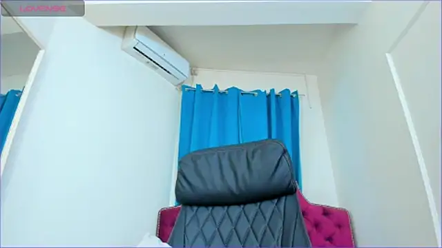 ninnadee Live XXX-chat
