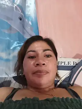 SweetChubbyMommy_02 Adlı Modelin Canlı XXX Sohbeti