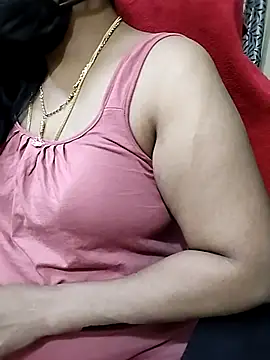 sravyasexyy লাইভ XXX চ্যাট
