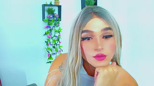 XXX chat uživo modela TaylorMon