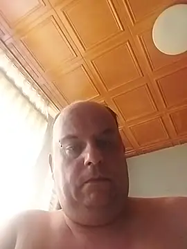 Chat +18 de bigi441980 ao vivo