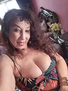 GypsyEsmeralda Chat XXX in diretta