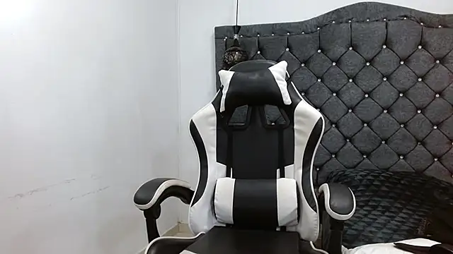 Chat XXX en directo de luka_big18