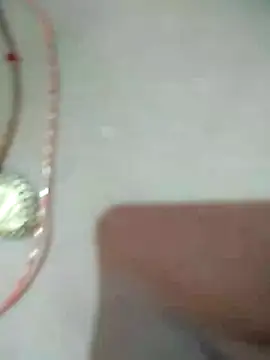 Loomaraj ওয়েবক্যাম শো