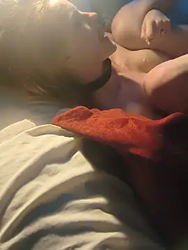 Show modela redslovestofuck na web-kameri