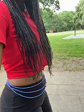 Онлайн чат XXX ShantelSexyYoungMilfie