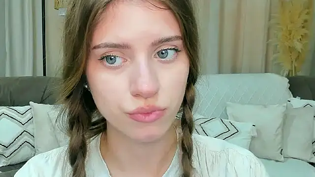 Erica_Kiss' Live XXX Chat