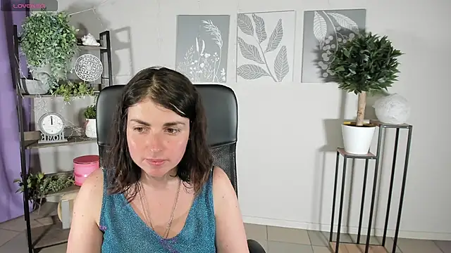 MartaEdams – Live XXX-chat