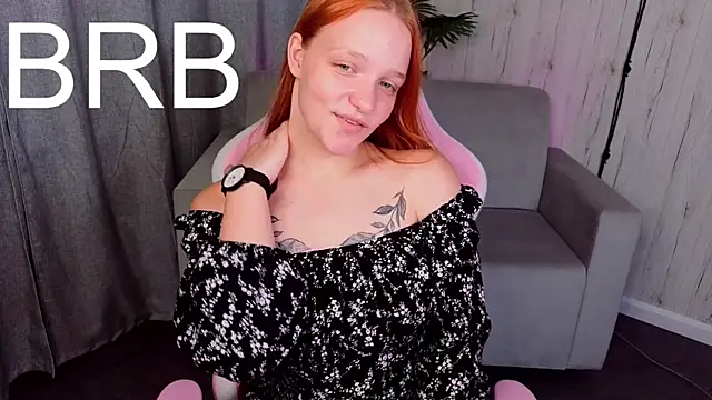 Candy_Lirr Adlı Modelin Canlı XXX Sohbeti