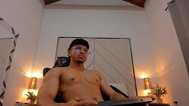 Jayden_VanceJS লাইভ XXX চ্যাট