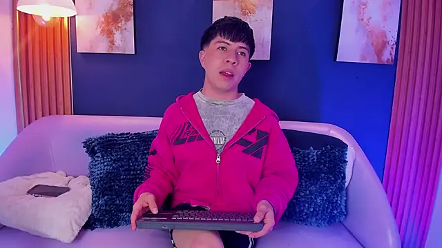 Mathyw_Mont's Live XXX Chat