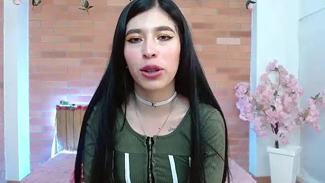 adriscute's Live XXX Chat