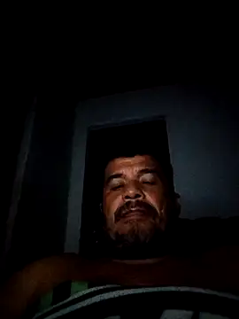 tarra122's Live XXX Chat