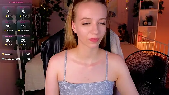 TonyRaymon's Live XXX Chat