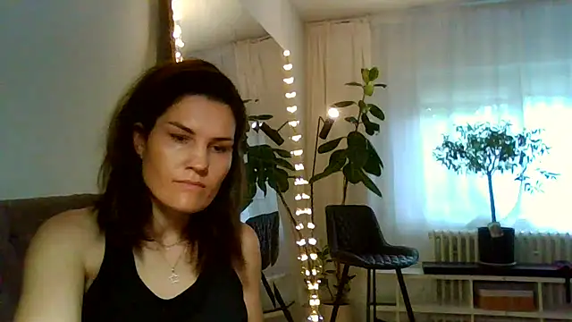 Ms-Lust1- – Live XXX-chat