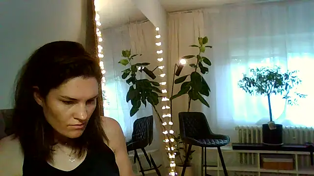 Chat XXX en directo de Ms-Lust1-