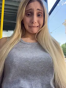 Pink_Kiss লাইভ XXX চ্যাট