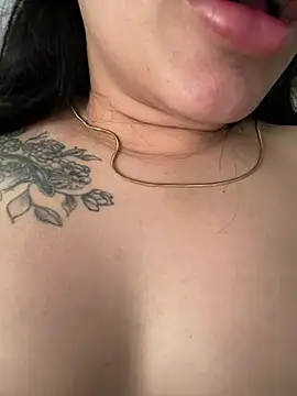 dilaralandinizz – Naživo XXX chat