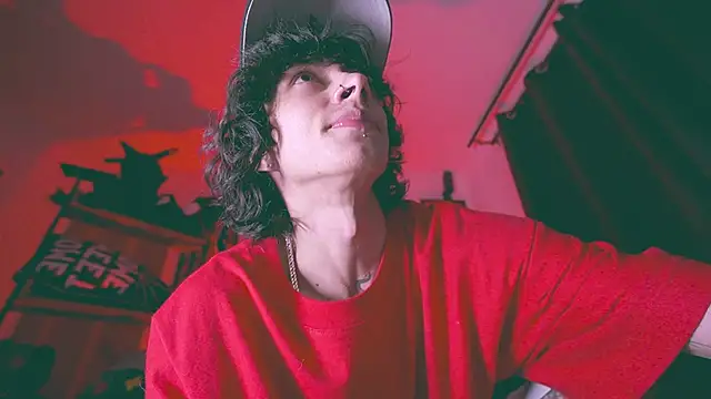 Olliver___yのライブXXXチャット