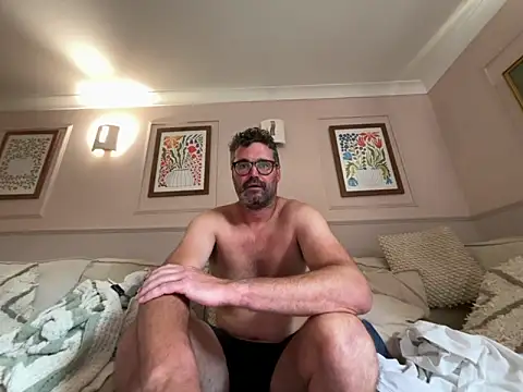 CyprioteWhitefly – Live XXX-chat