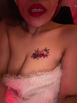 Онлайн чат XXX Miss_June666