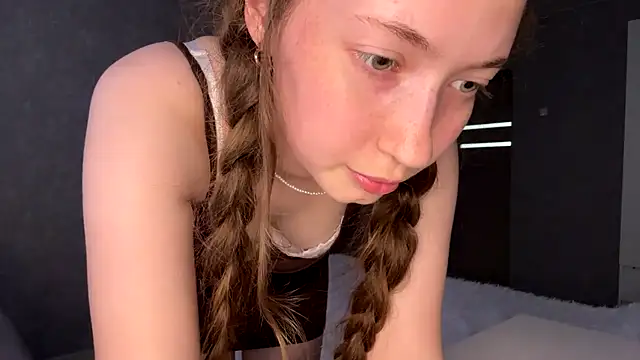 Czat XXX na żywo – Emily_Mur_