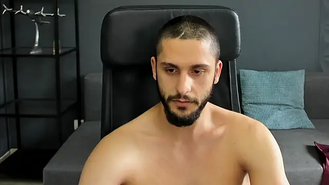 TroyWadee Live XXX Chat