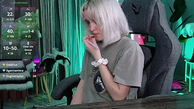 BethanyCloud's Live XXX Chat