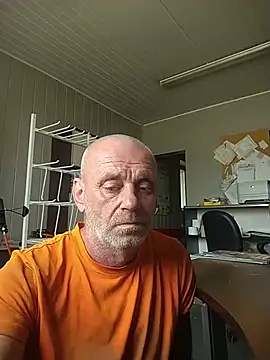 XXX chat uživo modela wilkalfa