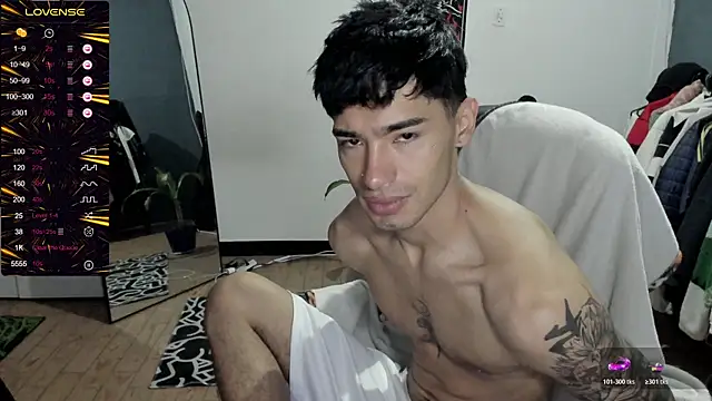 Damon__333's Live XXX Chat