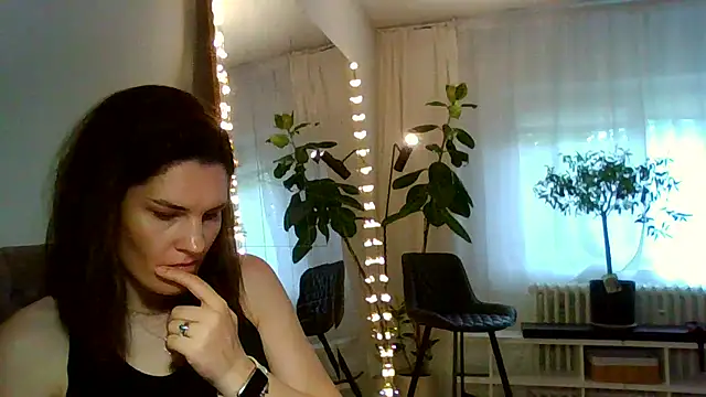 Ms-Lust1-'s Live XXX Chat