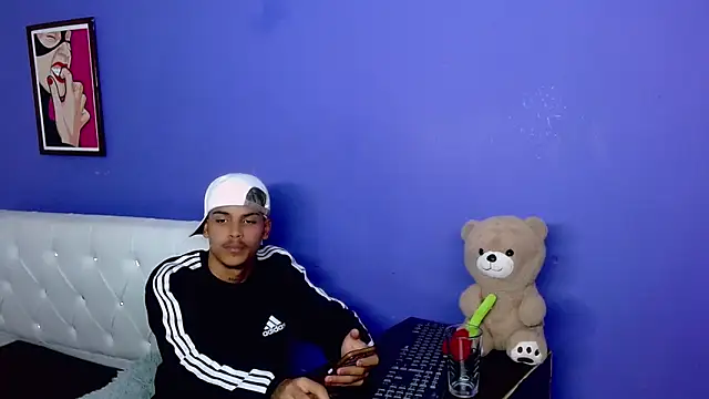 Онлайн чат XXX Angel_foxc13