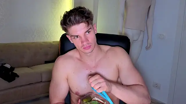 MaxKaiden – Naživo XXX chat