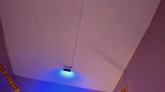 دردشة Nick_Collins18 الجنسية المباشرة