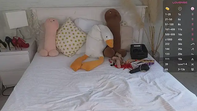 Mira_Falls live XXX chat