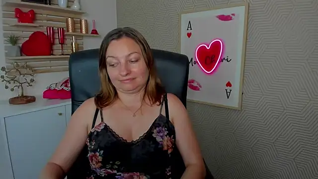 Chat +18 de angelaSamt ao vivo
