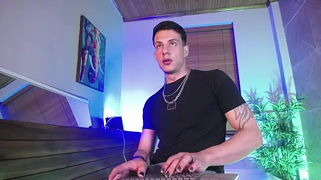 Dustin_Sonne 现场XXX聊天