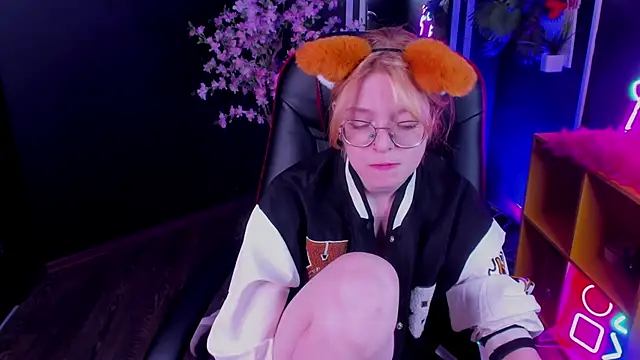 FoxxyyPolly Live XXX Chat