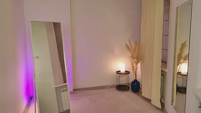 Alica_Amber: απευθείας συνομιλία ΧΧΧ