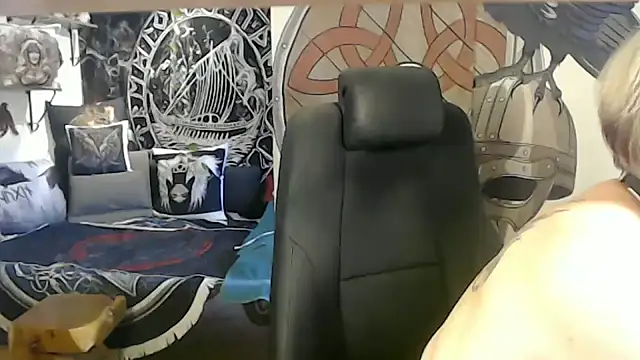TittenMichelle – Naživo XXX chat